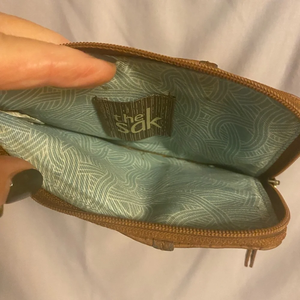 The Sak Brown Leather Coin Purse - Picture 3 of 3